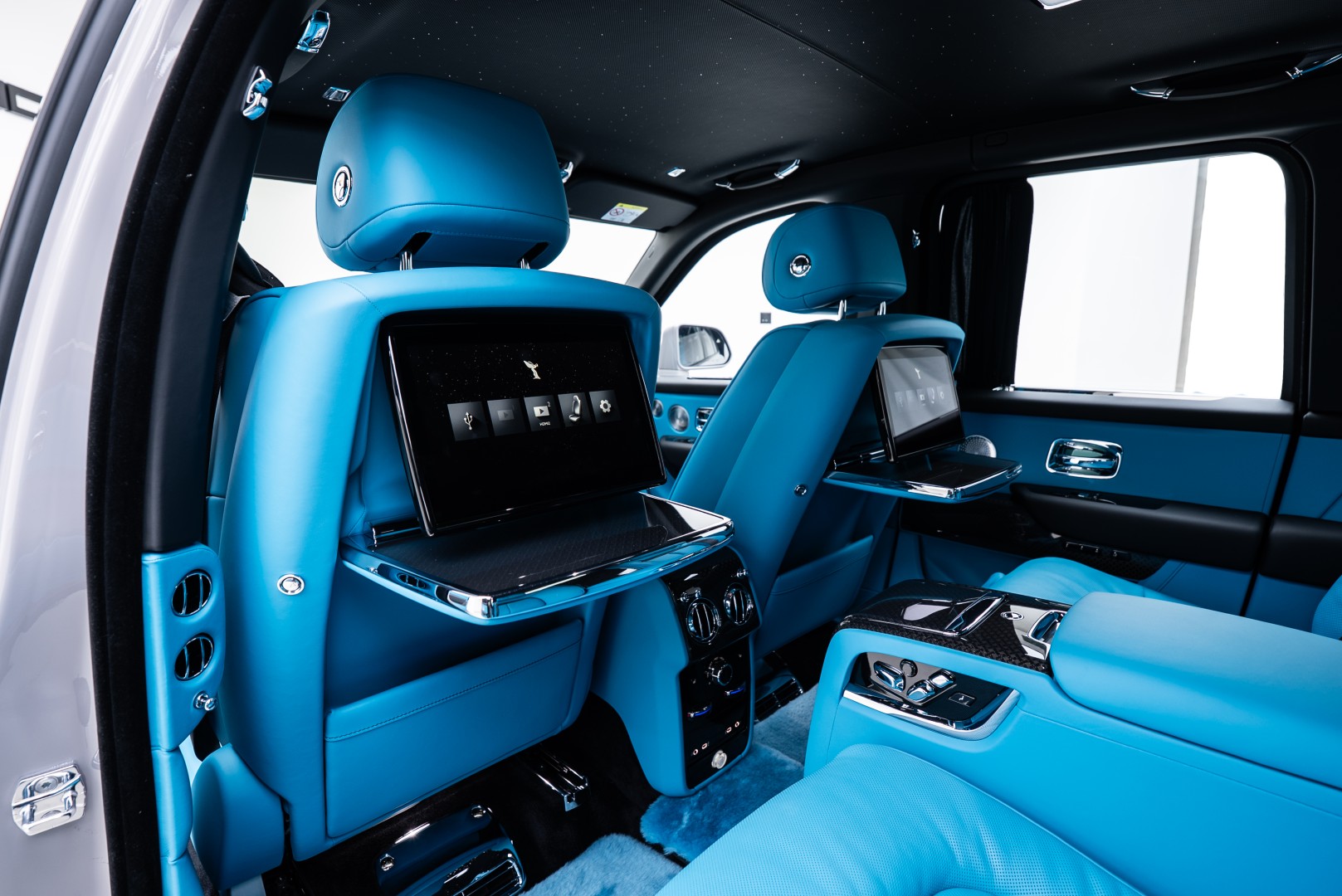 2026 ROLLS ROYCE CULLINAN | BLACK BADGE | CLOUD DESIGN INTERIOR | FULL OPTION